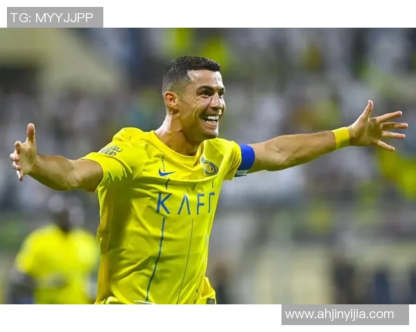 足球巨星克里斯蒂亚诺罗纳尔多的辉煌职业生涯与成就介绍